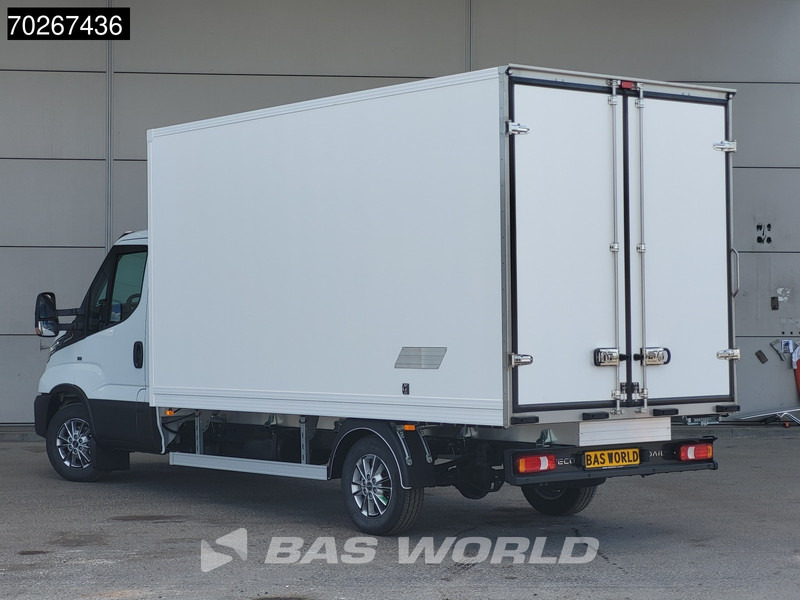 Iveco Daily 35S18 3.0L Koelwagen Thermoking C-250 LED ACC Navi Airco Koel Koeler Kühl Kühler Bakwagen Kühlkoffer 17m3 Airco - Furgoneta frigorifica: foto 2 Iveco Daily 35S18 3.0L Koelwagen Thermoking C-250 LED ACC Navi Airco Koel Koeler Kühl Kühler Bakwagen Kühlkoffer 17m3 Airco - Furgoneta frigorifica: foto 2