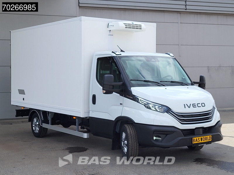 Iveco Daily 35S18 3.0L Koelwagen Thermoking C-250 LED ACC Navi Airco Koel Koeler Kühl Kühler Bakwagen Kühlkoffer 17m3 Airco - Furgoneta frigorifica: foto 5 Iveco Daily 35S18 3.0L Koelwagen Thermoking C-250 LED ACC Navi Airco Koel Koeler Kühl Kühler Bakwagen Kühlkoffer 17m3 Airco - Furgoneta frigorifica: foto 5