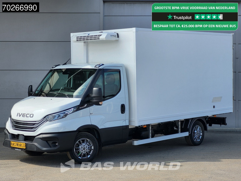 Iveco Daily 35S18 3.0L Koelwagen Vriezer Thermoking V-200 MAX 220V stekker -18 LED Navi Airco ACC Koel Koeler Kühler Kühlwagen Bakwagen Kühl - Furgoneta frigorifica: foto 1 Iveco Daily 35S18 3.0L Koelwagen Vriezer Thermoking V-200 MAX 220V stekker -18 LED Navi Airco ACC Koel Koeler Kühler Kühlwagen Bakwagen Kühl - Furgoneta frigorifica: foto 1
