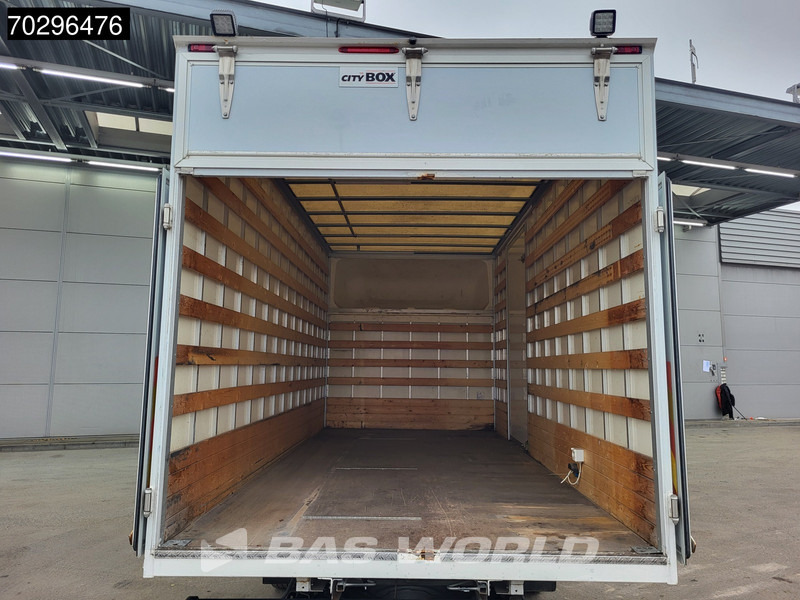 Iveco Daily 50C18 3.0L Automaat 3,5t Trekhaak Bakwagen Zijdeur Achterdeuren 180PK 5tons Navi Standkachel Euro6 Meubelbak Koffer Trekhaak - Furgoneta caja cerrada: foto 3 Iveco Daily 50C18 3.0L Automaat 3,5t Trekhaak Bakwagen Zijdeur Achterdeuren 180PK 5tons Navi Standkachel Euro6 Meubelbak Koffer Trekhaak - Furgoneta caja cerrada: foto 3
