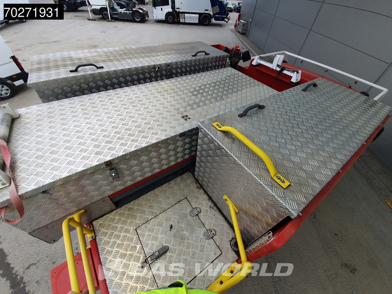 Ambulancia Iveco Daily 70C17 4x4 Achleitner Firetruck Brandweerwagen AWD Allrad Camper 1200liter Airco Dubbel cabine Trekhaak Cruise control: foto 15