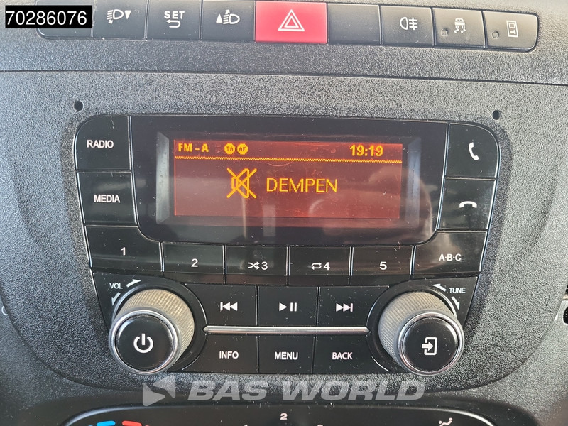 Furgoneta basculante Iveco Daily 72C18 3.0L Kipper Dubbellucht 3,5t Trekhaak Airco Cruise Euro6 Tipper Benne Kieper 3m3 Airco Trekhaak Cruise control: foto 14