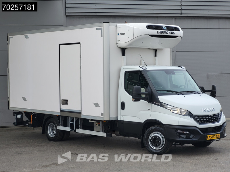 Iveco Daily 72C21 3.0L Koelwagen Laadklep Thermo King T-600R 380V Luchtvering Koelwagen Airco Cruise Camera Koeler Koel Kühlwagen 28m3 Airco - Furgoneta frigorifica: foto 5 Iveco Daily 72C21 3.0L Koelwagen Laadklep Thermo King T-600R 380V Luchtvering Koelwagen Airco Cruise Camera Koeler Koel Kühlwagen 28m3 Airco - Furgoneta frigorifica: foto 5