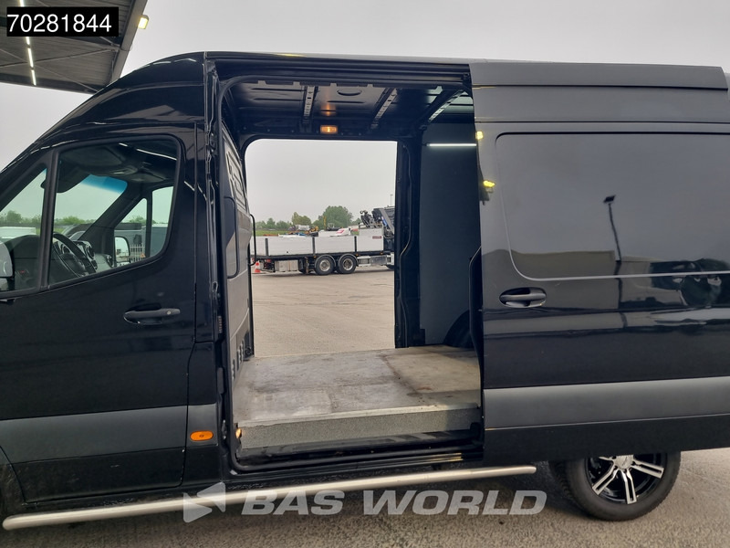 Mercedes-Benz Sprinter 314 CDI Automaat Dubbele Schuifdeur L2H2 Trekhaak ACC LED Navi Airco Camera 10inch MBUX L2 10m3 Airco Trekhaak - Furgón: foto 2 Mercedes-Benz Sprinter 314 CDI Automaat Dubbele Schuifdeur L2H2 Trekhaak ACC LED Navi Airco Camera 10inch MBUX L2 10m3 Airco Trekhaak - Furgón: foto 2