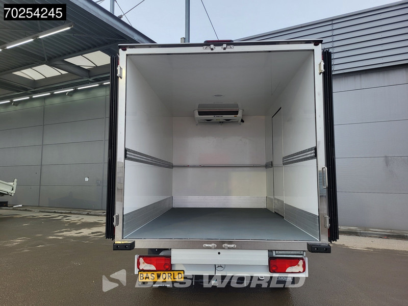 Mercedes-Benz Sprinter 315 CDI Automaat Koelwagen Thermo King V-300max 230V stekker Bakwagen Koel Kühlwagen Airco - Furgoneta frigorifica: foto 3 Mercedes-Benz Sprinter 315 CDI Automaat Koelwagen Thermo King V-300max 230V stekker Bakwagen Koel Kühlwagen Airco - Furgoneta frigorifica: foto 3