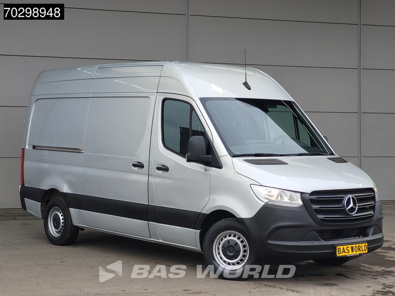Mercedes-Benz Sprinter 315 CDI Automaat L2H2 150PK Airco Camera Parkeersensoren MBUX CarPlay Euro6 L2 12m3 Airco - Furgoneta pequeña: foto 3 Mercedes-Benz Sprinter 315 CDI Automaat L2H2 150PK Airco Camera Parkeersensoren MBUX CarPlay Euro6 L2 12m3 Airco - Furgoneta pequeña: foto 3