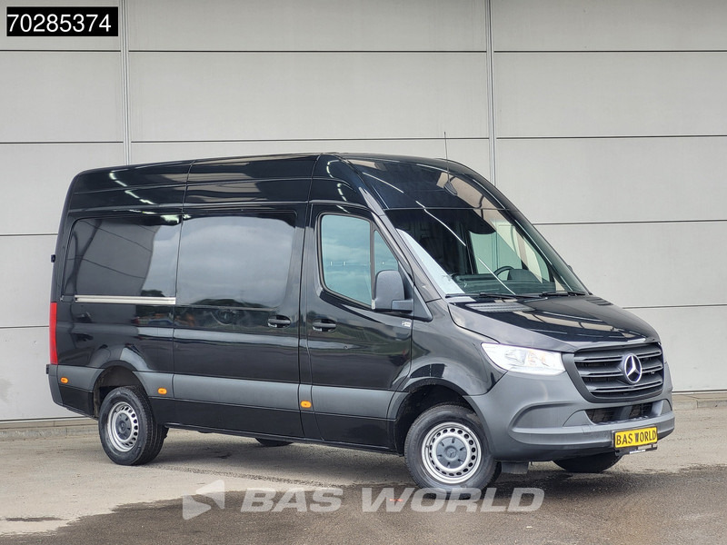 Mercedes-Benz Sprinter 317 CDI Automaat 3,5t Trekhaak L2H2 170PK Airco Camera MBUX Euro6 L2 12m3 Airco Trekhaak - Furgón: foto 5 Mercedes-Benz Sprinter 317 CDI Automaat 3,5t Trekhaak L2H2 170PK Airco Camera MBUX Euro6 L2 12m3 Airco Trekhaak - Furgón: foto 5