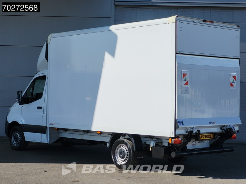 Mercedes-Benz Sprinter 317 CDI Automaat Bakwagen Laadklep Camera Airco Koffer Meubelbak 20m3 Airco - Furgoneta caja cerrada: foto 5 Mercedes-Benz Sprinter 317 CDI Automaat Bakwagen Laadklep Camera Airco Koffer Meubelbak 20m3 Airco - Furgoneta caja cerrada: foto 5