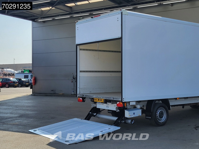 Mercedes-Benz Sprinter 317 CDI Automaat Bakwagen Laadklep Camera Airco Koffer Meubelbak 21m3 Airco - Furgoneta caja cerrada: foto 5 Mercedes-Benz Sprinter 317 CDI Automaat Bakwagen Laadklep Camera Airco Koffer Meubelbak 21m3 Airco - Furgoneta caja cerrada: foto 5
