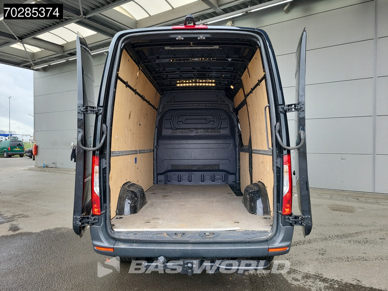 Mercedes-Benz Sprinter 317 CDI Automaat L2H2 170PK Airco Camera MBUX Euro6 L2 12m3 Airco Trekhaak - Furgón: foto 3 Mercedes-Benz Sprinter 317 CDI Automaat L2H2 170PK Airco Camera MBUX Euro6 L2 12m3 Airco Trekhaak - Furgón: foto 3