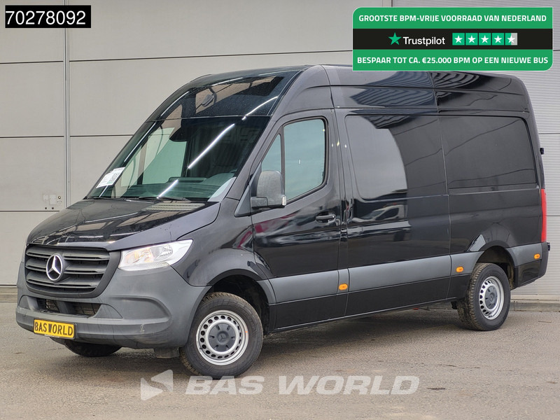Mercedes-Benz Sprinter 317 CDI Automaat L2H2 3500KG Trekhaak 170PK Airco Camera MBUX CarPlay Euro6 L2 10m3 Airco Trekhaak - Furgón: foto 1 Mercedes-Benz Sprinter 317 CDI Automaat L2H2 3500KG Trekhaak 170PK Airco Camera MBUX CarPlay Euro6 L2 10m3 Airco Trekhaak - Furgón: foto 1