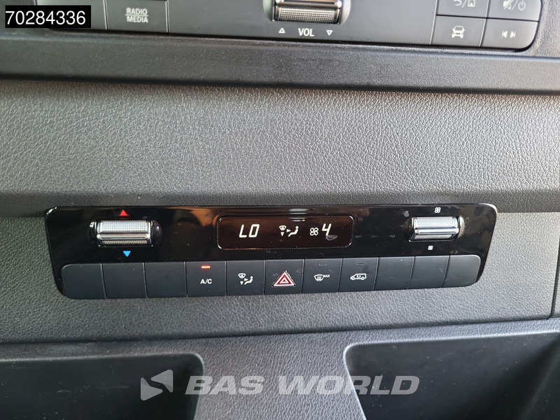 Furgón Mercedes-Benz Sprinter 317 CDI Automaat L3H2 3,5t Trekhaak Airco Camera Parkeersensoren MBUX CarPlay Euro6 L3 16m3 Airco Trekhaak: foto 16
