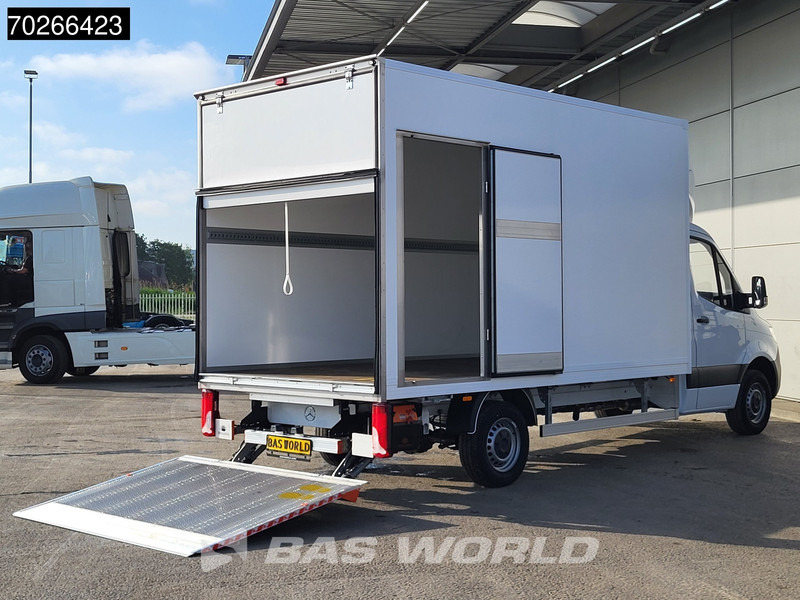 Mercedes-Benz Sprinter 317 CDI Automaat Laadklep Zijdeur Bakwagen Navi Airco Cruise MBUX Euro6 Meubelbak Koffer 12m3 Airco Cruise control - Furgoneta caja cerrada: foto 3 Mercedes-Benz Sprinter 317 CDI Automaat Laadklep Zijdeur Bakwagen Navi Airco Cruise MBUX Euro6 Meubelbak Koffer 12m3 Airco Cruise control - Furgoneta caja cerrada: foto 3