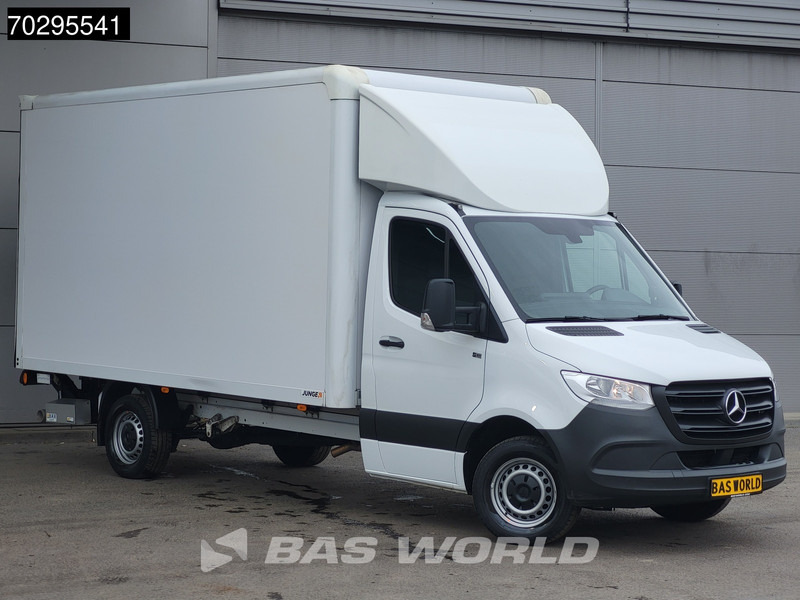 Mercedes-Benz Sprinter 317 CDI Laadklep Automaat Bakwagen 170PK Airco Camera Euro6 Meubelbak Koffer 21m3 Airco - Furgoneta caja cerrada: foto 5 Mercedes-Benz Sprinter 317 CDI Laadklep Automaat Bakwagen 170PK Airco Camera Euro6 Meubelbak Koffer 21m3 Airco - Furgoneta caja cerrada: foto 5