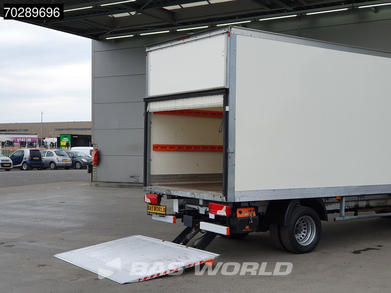 Mercedes-Benz Sprinter 515 CDI Laadklep Automaat Dubbellucht Bakwagen 150PK Airco Cruise Euro6 Meubelbak Koffer 19m3 Airco Cruise control - Furgoneta caja cerrada: foto 3 Mercedes-Benz Sprinter 515 CDI Laadklep Automaat Dubbellucht Bakwagen 150PK Airco Cruise Euro6 Meubelbak Koffer 19m3 Airco Cruise control - Furgoneta caja cerrada: foto 3
