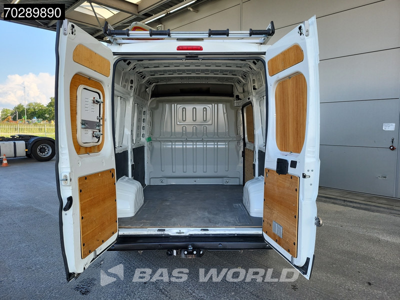 Peugeot Boxer 120pk L1H2 Imperiaal Trekhaak Airco Cruisse L2H2 L2 10m3 Airco Trekhaak Cruise control - Furgoneta pequeña: foto 3 Peugeot Boxer 120pk L1H2 Imperiaal Trekhaak Airco Cruisse L2H2 L2 10m3 Airco Trekhaak Cruise control - Furgoneta pequeña: foto 3
