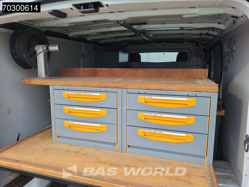 Furgoneta pequeña Renault Trafic 145pk L2H1 Airco Imperiaal Werkplaatsinrichting Euro6 L2 Airco: foto 10 Furgoneta pequeña Renault Trafic 145pk L2H1 Airco Imperiaal Werkplaatsinrichting Euro6 L2 Airco: foto 10