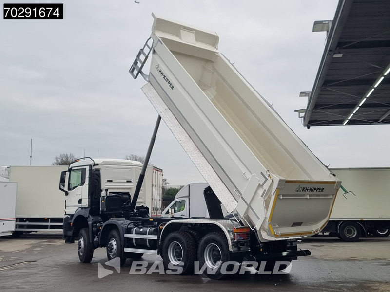 MAN TGS 41.480 8X8 8x8 20m3 KH Kipper tarpaulin Manual Big-axle Steel suspension Euro 6 - Camión volquete: foto 2 MAN TGS 41.480 8X8 8x8 20m3 KH Kipper tarpaulin Manual Big-axle Steel suspension Euro 6 - Camión volquete: foto 2