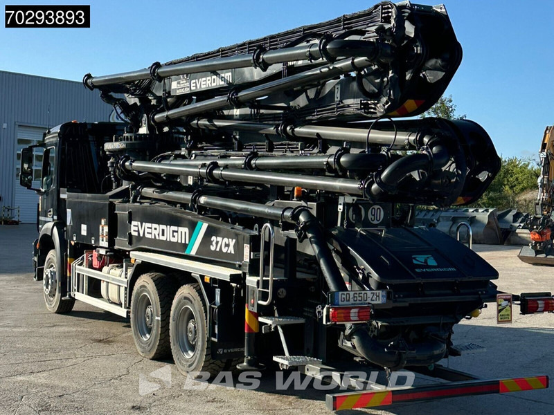 Mercedes-Benz Arocs 2840 Arocs 6X4 NEW! Everdigm 37CX-5 concrete pump Steel Suspension Automatic Euro 6 - Camión bomba de hormigón: foto 2 Mercedes-Benz Arocs 2840 Arocs 6X4 NEW! Everdigm 37CX-5 concrete pump Steel Suspension Automatic Euro 6 - Camión bomba de hormigón: foto 2