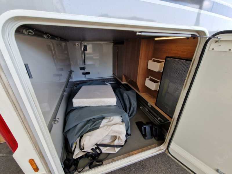 Autocaravana integral Carthago C-Tourer I 143: foto 14