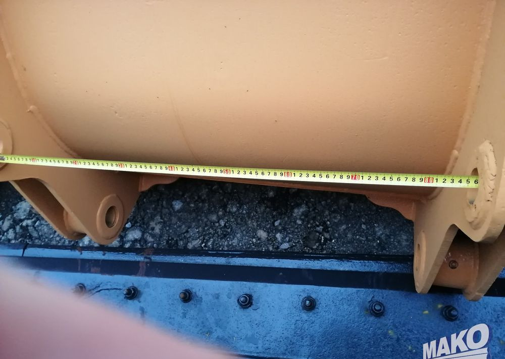 Łyżka 260cm do ładowarki 2,4m³ - Implemento para Maquinaria de construcción: foto 5 Łyżka 260cm do ładowarki 2,4m³ - Implemento para Maquinaria de construcción: foto 5