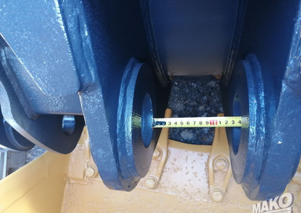 Implemento para Maquinaria de construcción Łyżka 330cm do ładowarki 9m³: foto 6
