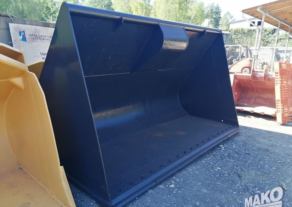 Łyżka 330cm do ładowarki 9m³ - Implemento para Maquinaria de construcción: foto 3 Łyżka 330cm do ładowarki 9m³ - Implemento para Maquinaria de construcción: foto 3