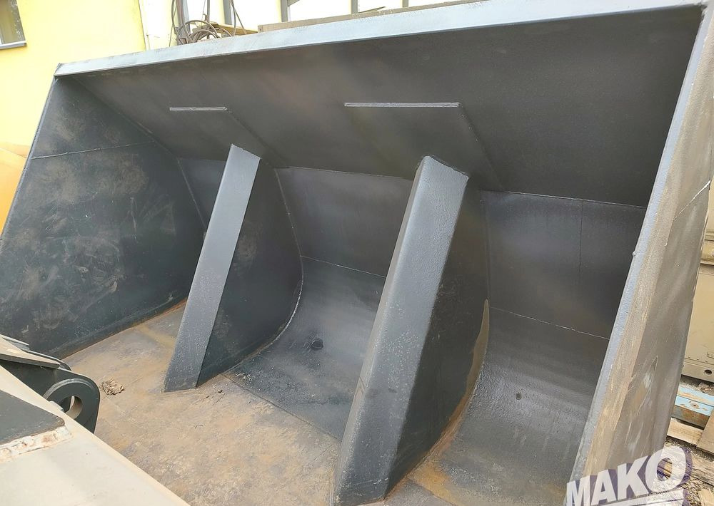 Łyżka Ulrich 290cm wysokiego wysypu do ładowarki 5m³ - Implemento para Maquinaria de construcción: foto 1 Łyżka Ulrich 290cm wysokiego wysypu do ładowarki 5m³ - Implemento para Maquinaria de construcción: foto 1