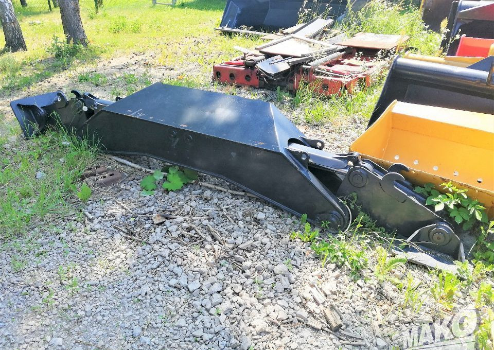 Podpory, łapy do koparki Caterpillar - Implemento para Maquinaria de construcción: foto 1 Podpory, łapy do koparki Caterpillar - Implemento para Maquinaria de construcción: foto 1