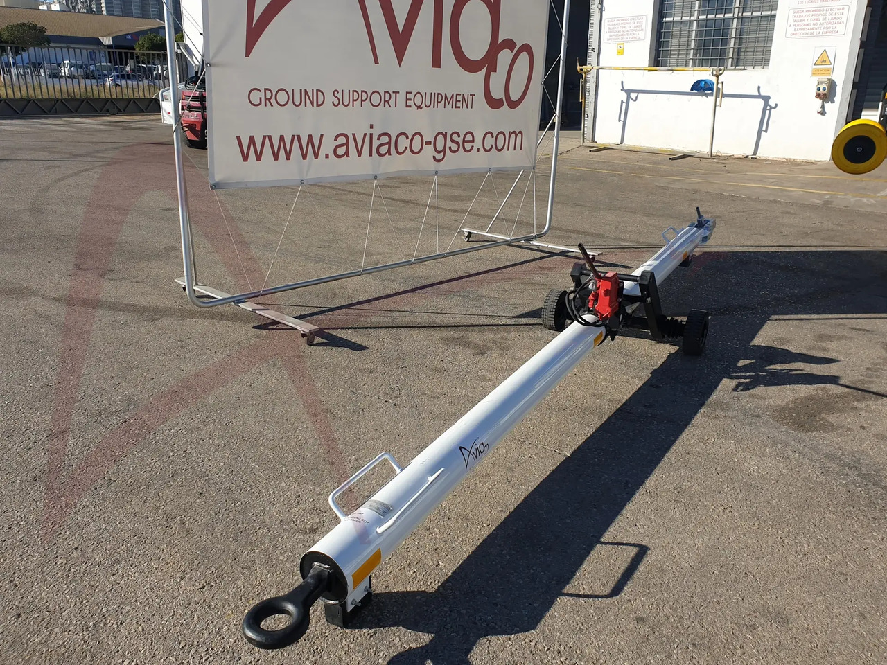FLADUNG B737 - Equipo de apoyo en tierra: foto 4 FLADUNG B737 - Equipo de apoyo en tierra: foto 4