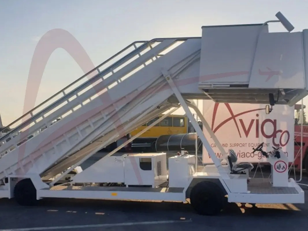 FMC EUROSTEP - Escalera de pasajeros: foto 3 FMC EUROSTEP - Escalera de pasajeros: foto 3