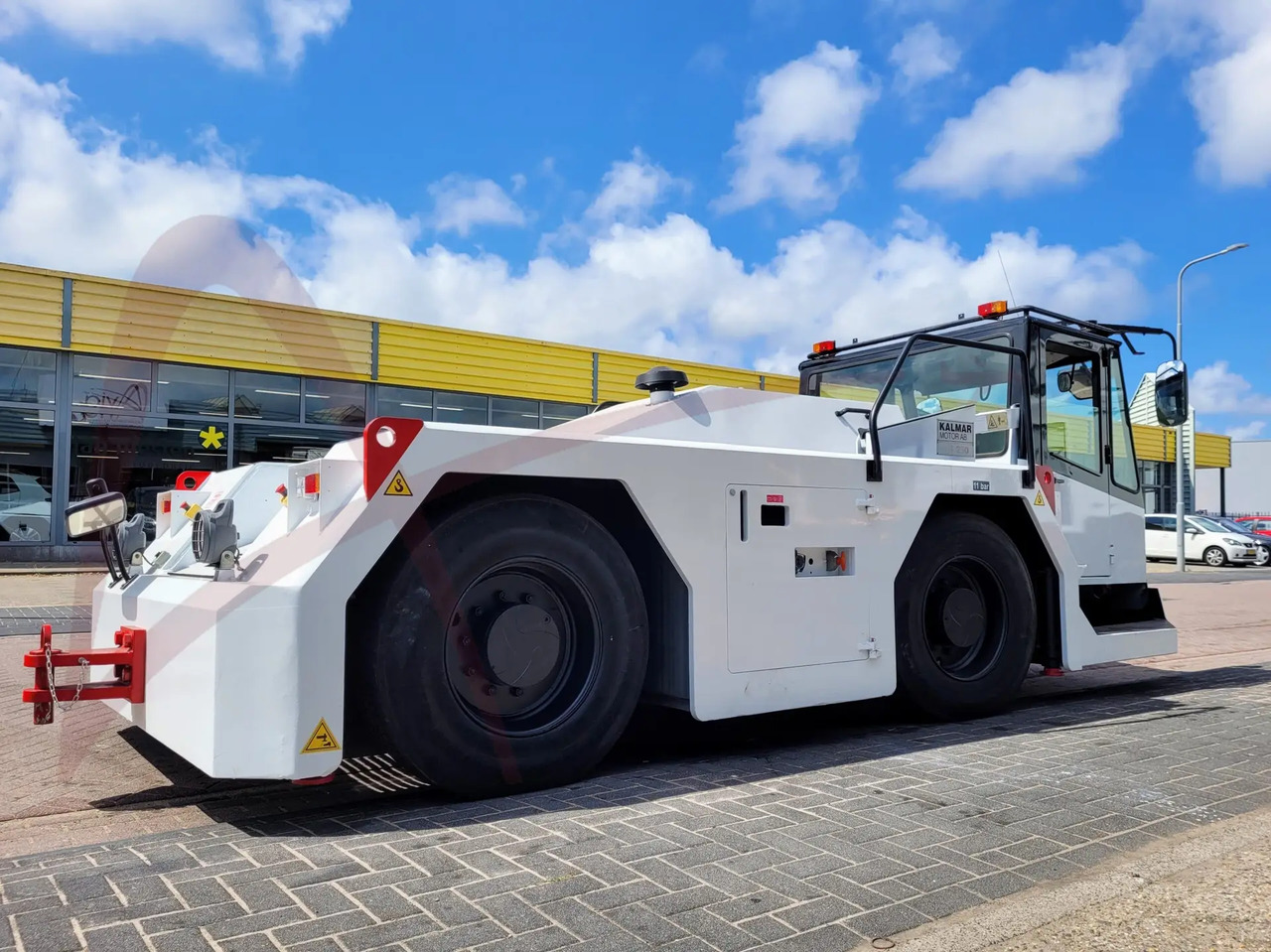 KALMAR MOTOR AB FB 250 - Remolcador de aviones: foto 2 KALMAR MOTOR AB FB 250 - Remolcador de aviones: foto 2