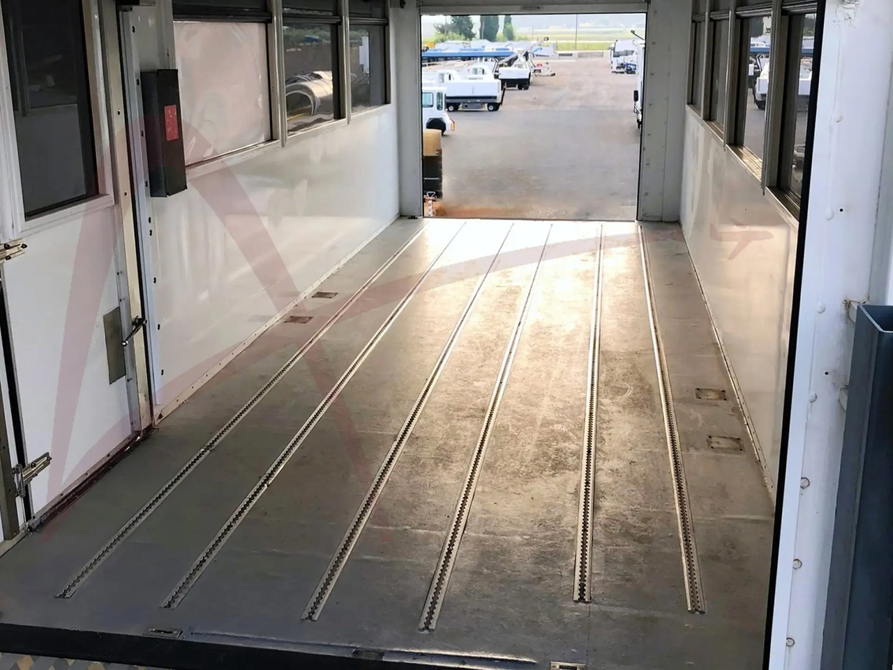TLD CHTP GM-5,9 - Ambulift: foto 4 TLD CHTP GM-5,9 - Ambulift: foto 4