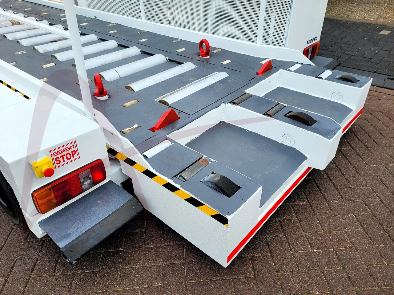 TREPEL CCL35/35 - Cargadora de contenedores/ Palets: foto 5 TREPEL CCL35/35 - Cargadora de contenedores/ Palets: foto 5