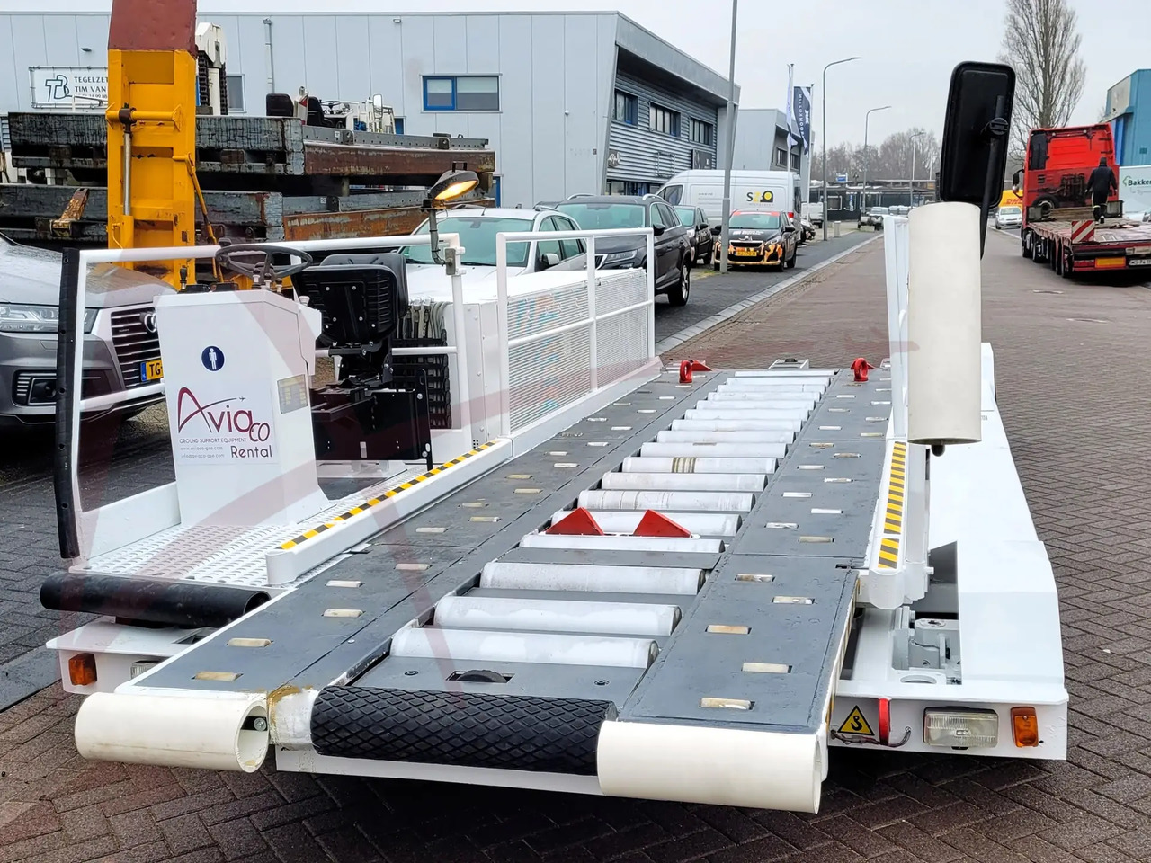 TREPEL CCL35/35 - Cargadora de contenedores/ Palets: foto 2 TREPEL CCL35/35 - Cargadora de contenedores/ Palets: foto 2