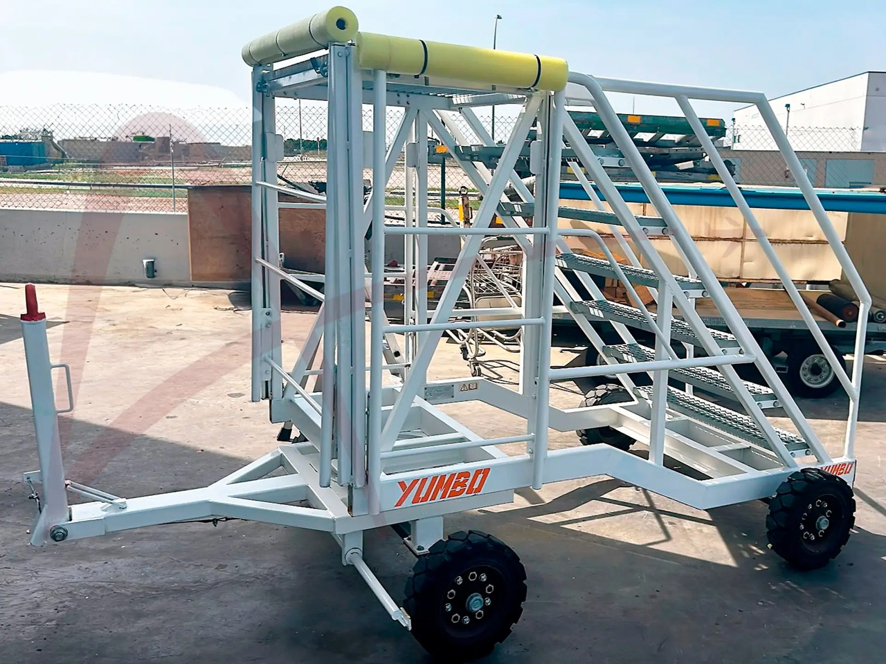 YUMBO ESM.105.000 - Escalera de pasajeros: foto 1 YUMBO ESM.105.000 - Escalera de pasajeros: foto 1