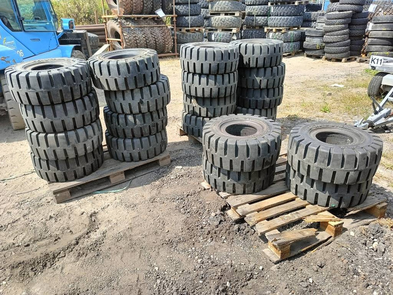 Banden landbouwbanden michelin dunlop 9.5R17.5 + 2 - Neumáticos y llantas para Maquinaria de construcción: foto 4 Banden landbouwbanden michelin dunlop 9.5R17.5 + 2 - Neumáticos y llantas para Maquinaria de construcción: foto 4