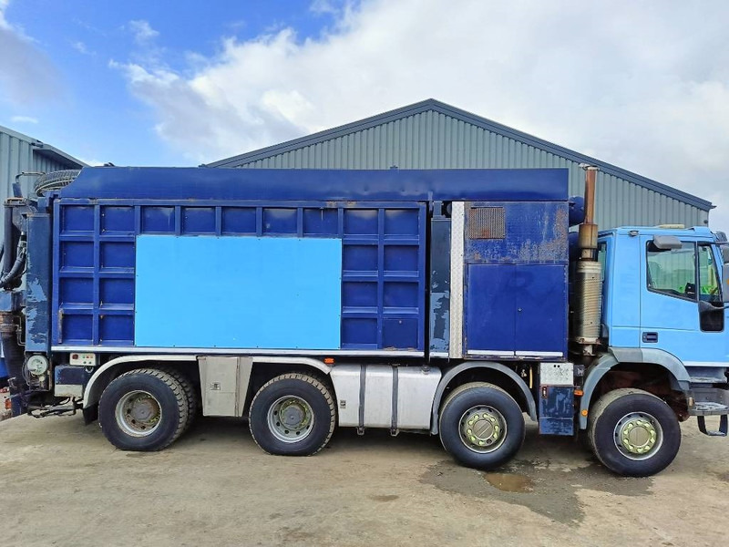 Iveco Cursor 440 rsp ese 41/14 zuigwagen saugbagger vacu - Limpieza de alcantarillado: foto 5 Iveco Cursor 440 rsp ese 41/14 zuigwagen saugbagger vacu - Limpieza de alcantarillado: foto 5