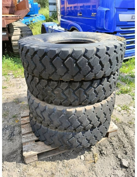 Michelin 12.00R20 , 14.00R20, 335/80R20 , 395/85R2 365/80R2 - Neumáticos y llantas para Maquinaria de construcción: foto 2 Michelin 12.00R20 , 14.00R20, 335/80R20 , 395/85R2 365/80R2 - Neumáticos y llantas para Maquinaria de construcción: foto 2