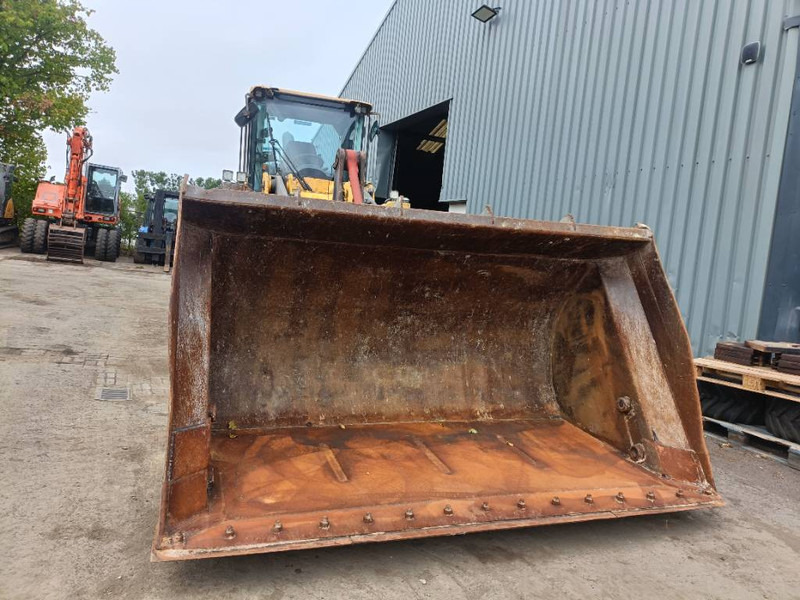 Volvo L 120 F Loader shovel wiellader - Cargadora de ruedas: foto 3 Volvo L 120 F Loader shovel wiellader - Cargadora de ruedas: foto 3