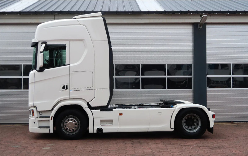 Leasing para Scania S450 NGS RETARDER/ 2X TANK/ ACC/ PARK CLIMA/ DIFF LOCK Scania S450 NGS RETARDER/ 2X TANK/ ACC/ PARK CLIMA/ DIFF LOCK: foto 12 Leasing para Scania S450 NGS RETARDER/ 2X TANK/ ACC/ PARK CLIMA/ DIFF LOCK Scania S450 NGS RETARDER/ 2X TANK/ ACC/ PARK CLIMA/ DIFF LOCK: foto 12