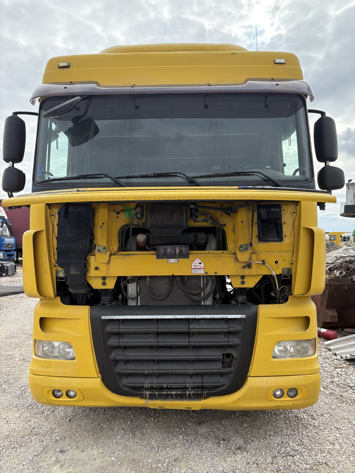 DAF Xf 105.410 EURO5 standard automatic 4x2 - Cabeza tractora: foto 4 DAF Xf 105.410 EURO5 standard automatic 4x2 - Cabeza tractora: foto 4