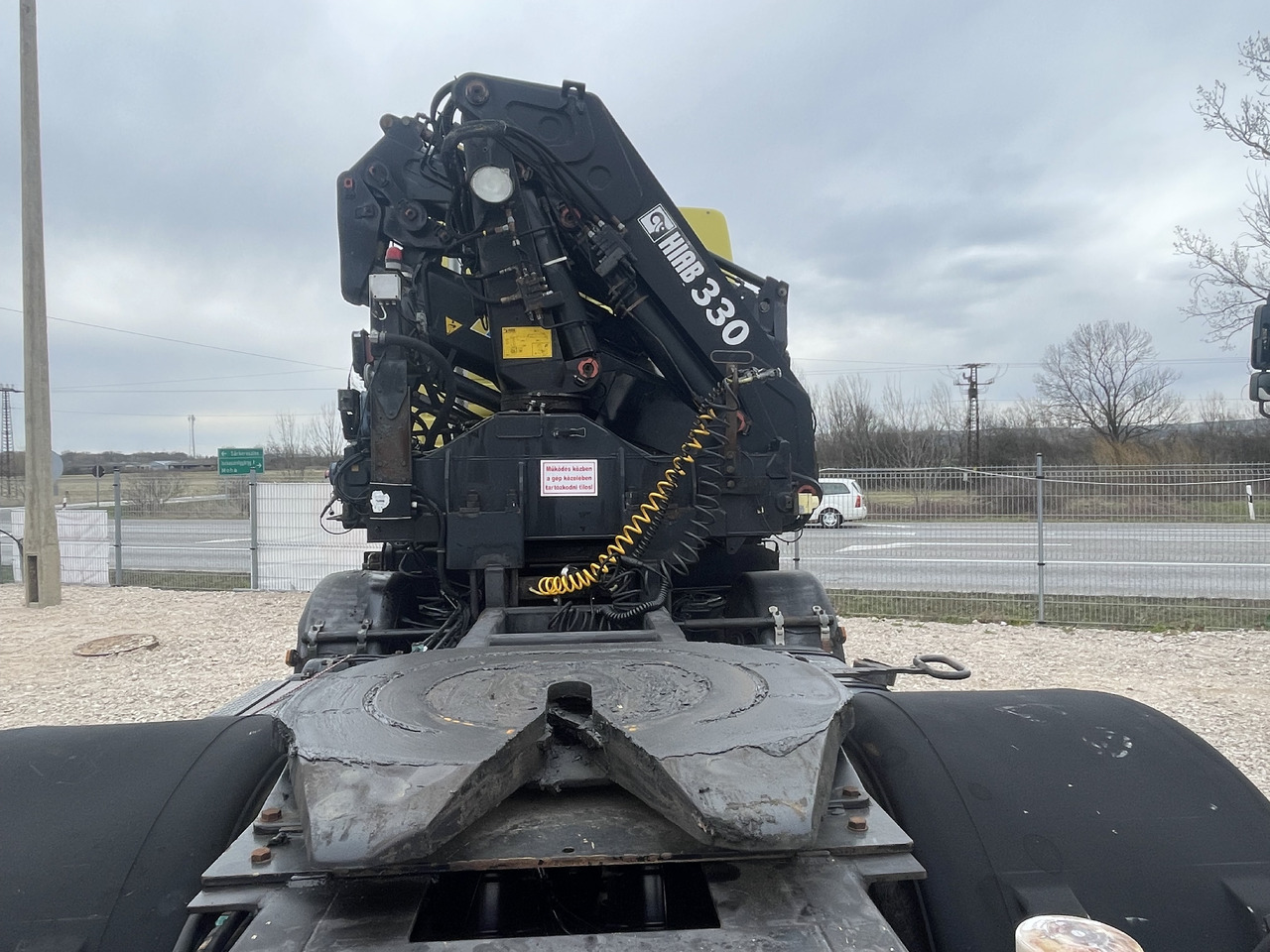 Cabeza tractora MAN F2000 413 6x2 Manual CRANE Hiab 330+jib 90 21m: foto 9 Cabeza tractora MAN F2000 413 6x2 Manual CRANE Hiab 330+jib 90 21m: foto 9