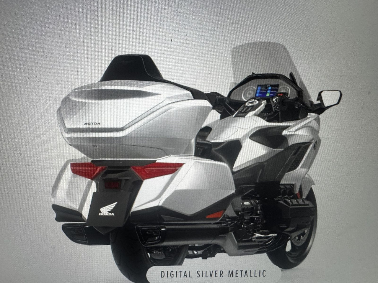 Honda Goldwing GL 1800 DCT Tour 50th Anniversary - Motocicleta: foto 2 Honda Goldwing GL 1800 DCT Tour 50th Anniversary - Motocicleta: foto 2