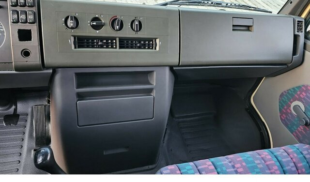 MERCEDES-BENZ 814 DA T2 Vario 4x4 Allrad... - Cámper: foto 3 MERCEDES-BENZ 814 DA T2 Vario 4x4 Allrad... - Cámper: foto 3