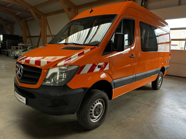 MERCEDES-BENZ Sprinter 316 CDI 4x4 Allrad L2H2 1. Hand! - Furgón, Furgoneta combi: foto 1 MERCEDES-BENZ Sprinter 316 CDI 4x4 Allrad L2H2 1. Hand! - Furgón, Furgoneta combi: foto 1