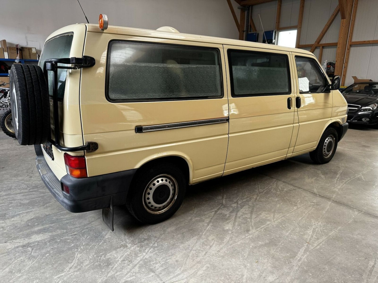 Volkswagen T4 2.5 TDI Syncro 4x4 lang 1. Hand! - Furgoneta de pasajeros: foto 5 Volkswagen T4 2.5 TDI Syncro 4x4 lang 1. Hand! - Furgoneta de pasajeros: foto 5