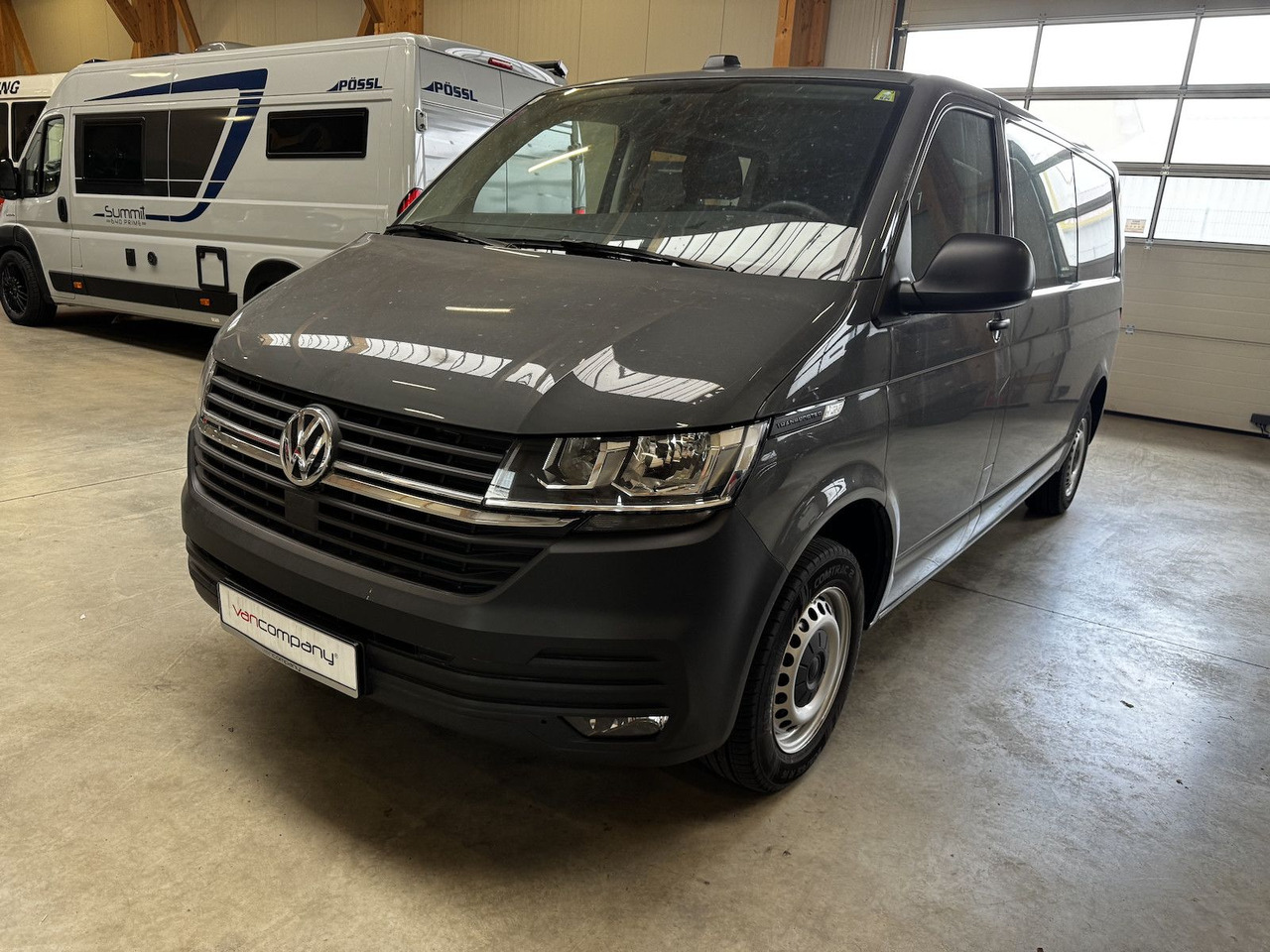 Volkswagen T6.1 lang 5-Sitzer 2.0 TDI 4Motion puregrey - Furgoneta pequeña, Furgoneta combi: foto 2 Volkswagen T6.1 lang 5-Sitzer 2.0 TDI 4Motion puregrey - Furgoneta pequeña, Furgoneta combi: foto 2