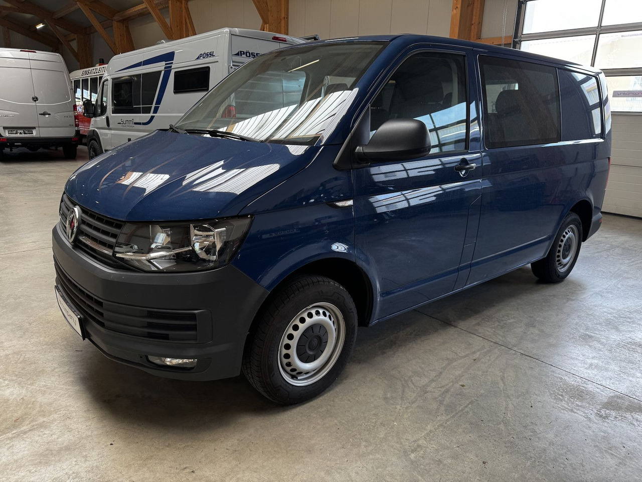 Volkswagen T6 2.0 TDI 4Motion Kasten 6-Sitzer - Furgoneta pequeña, Furgoneta combi: foto 1 Volkswagen T6 2.0 TDI 4Motion Kasten 6-Sitzer - Furgoneta pequeña, Furgoneta combi: foto 1
