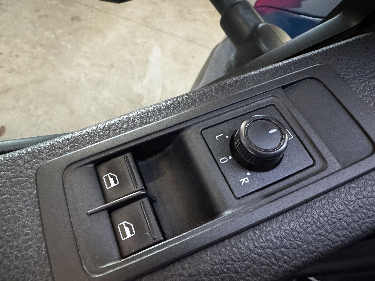 Furgoneta caja abierta Volkswagen T6 Doka Pritsche 2.0 TDI 4Motion 4x4 indienblau: foto 13